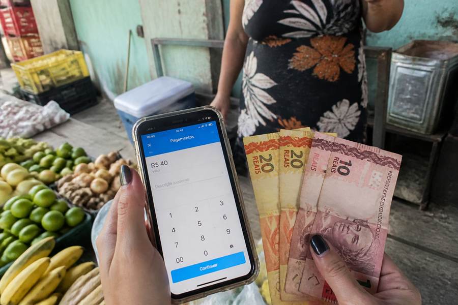 Money, Safety and eSIM in Brazil