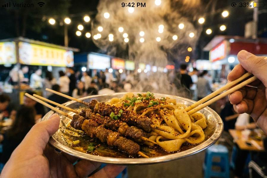 Chinese Food: What to Eat and What It Costs