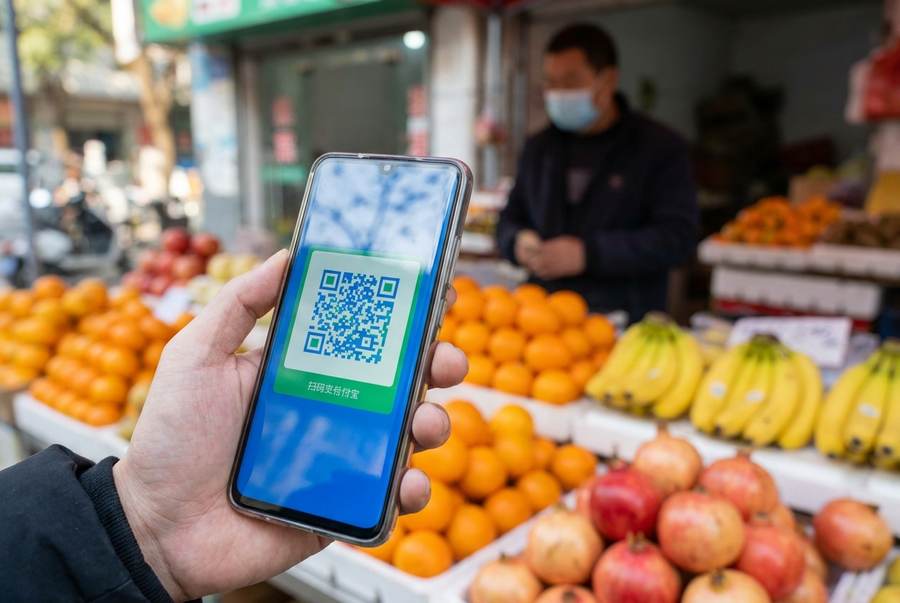 Money, Safety & Getting Online in China