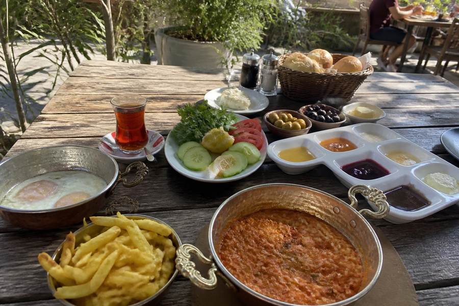 Turkish Breakfast (Kahvaltı)